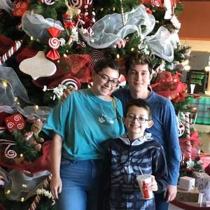 Meet your Posher, Leanne